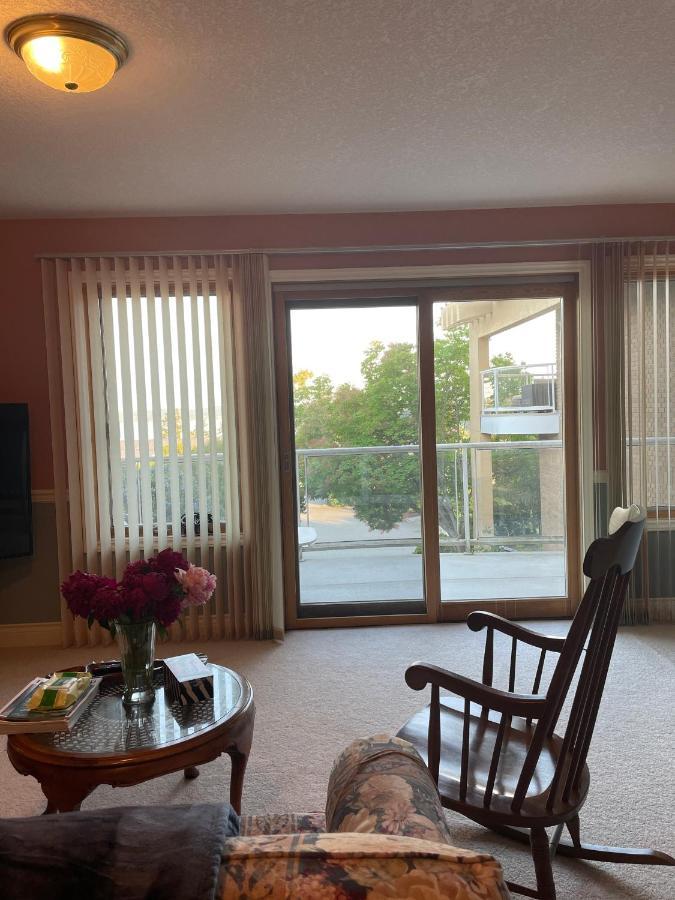 Panoramic Ocean View Apartment Nanaimo Luaran gambar